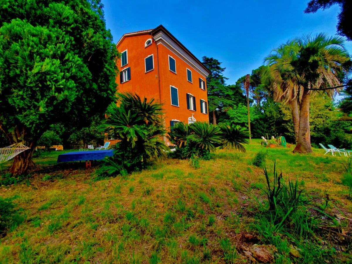 Villa De Benedetti Sarzana Exterior photo