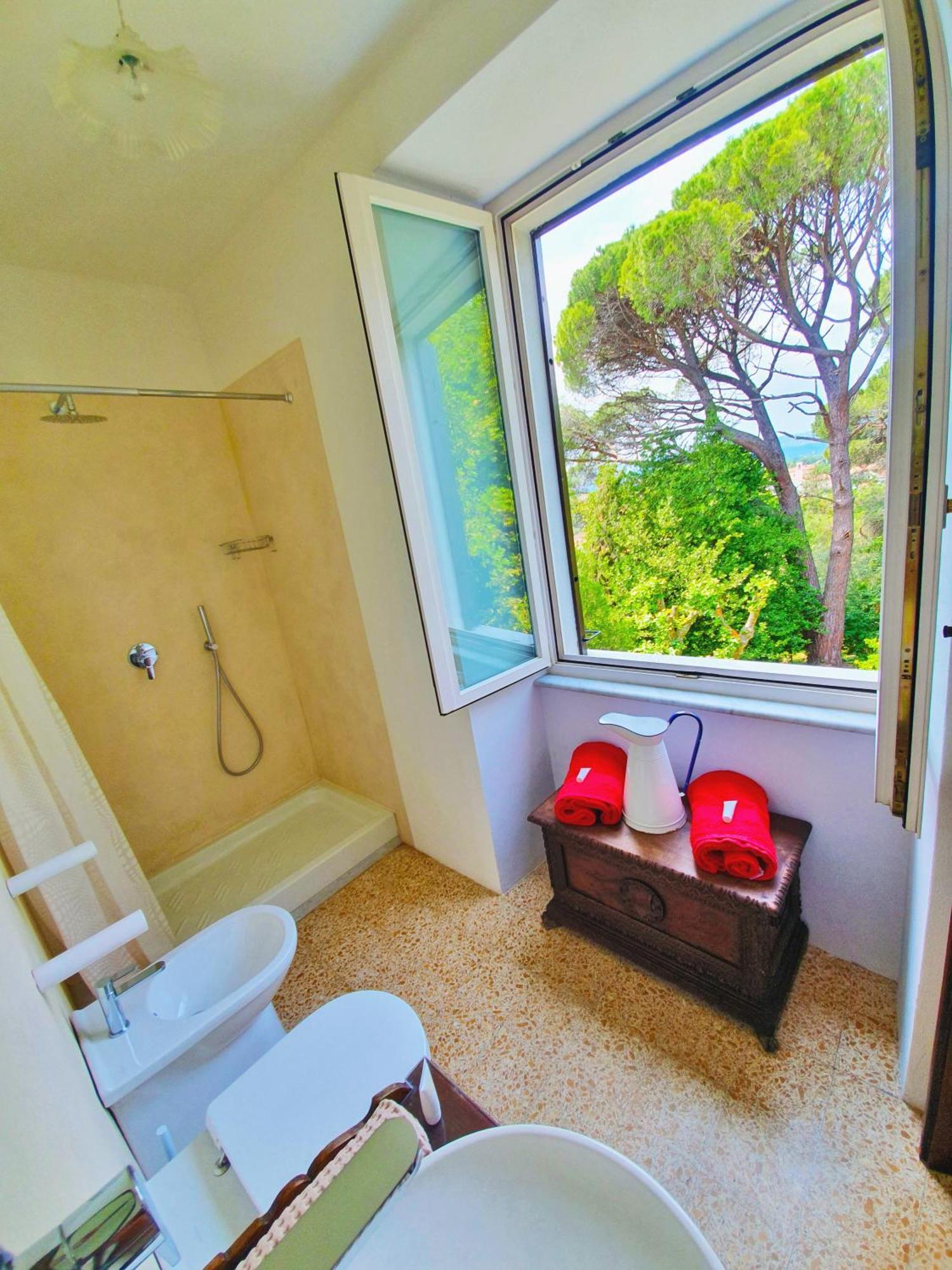Villa De Benedetti Sarzana Room photo